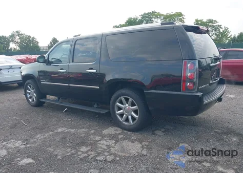 2013 GMC Yukon Xl 1500 Denali z USA, uszkodzony, nr VIN 1GKS2MEF8DR279288